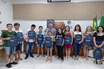 Vereadores Juniores de Fazenda Vilanova realizaram a terceira sessão