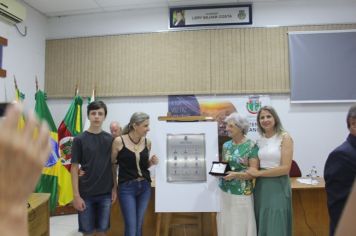 Foto - Homenagem à Comissão Emancipacionista. 