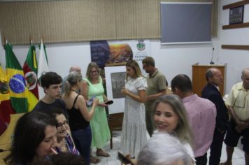 Foto - Homenagem à Comissão Emancipacionista. 